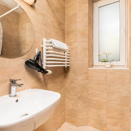 Dabrowskiego By Your Freedom Apartment Warsaw