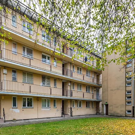 Dabrowskiego By Your Freedom * Varsovia